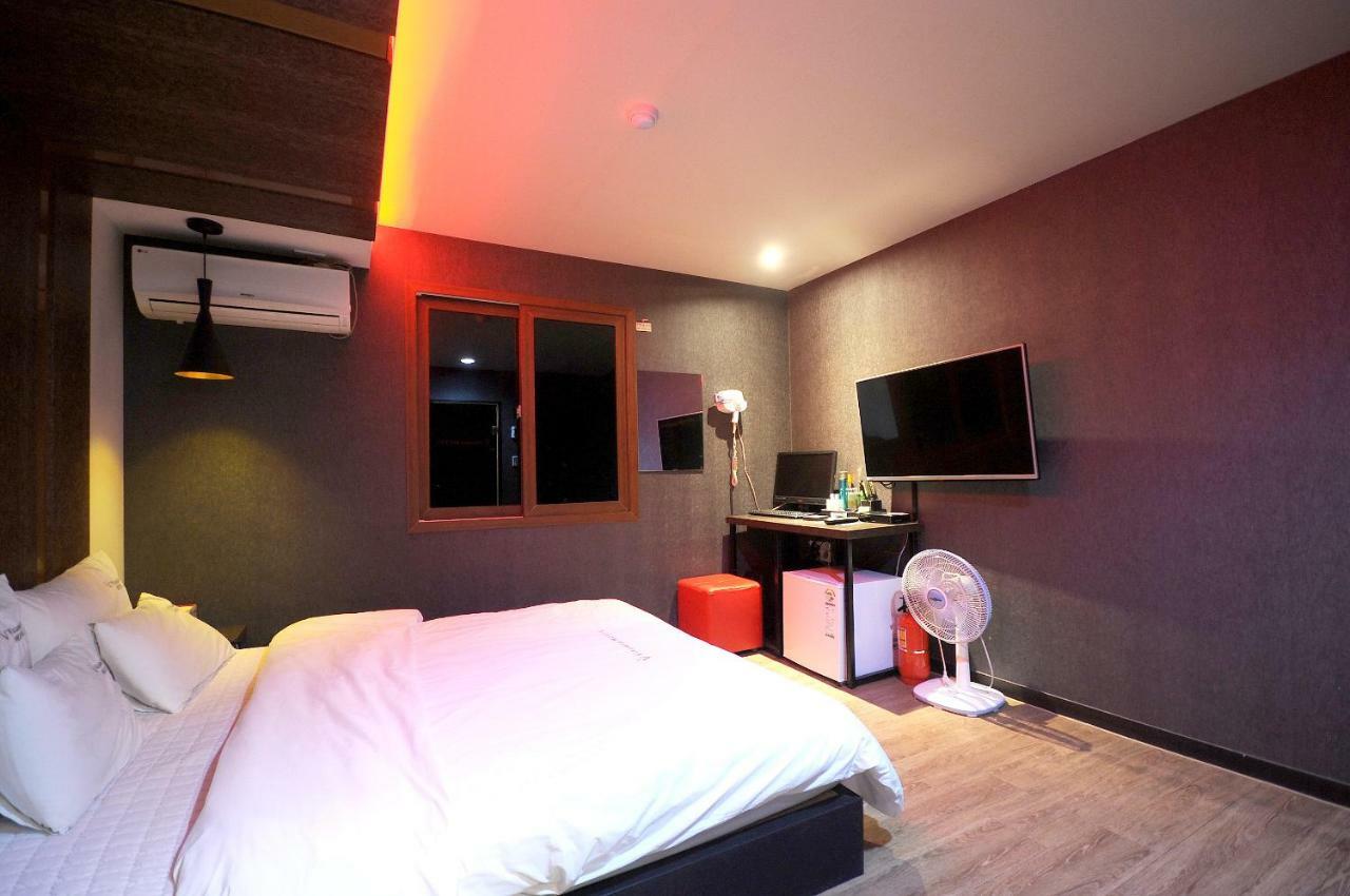 Vitamin Hotel Busan Buitenkant foto